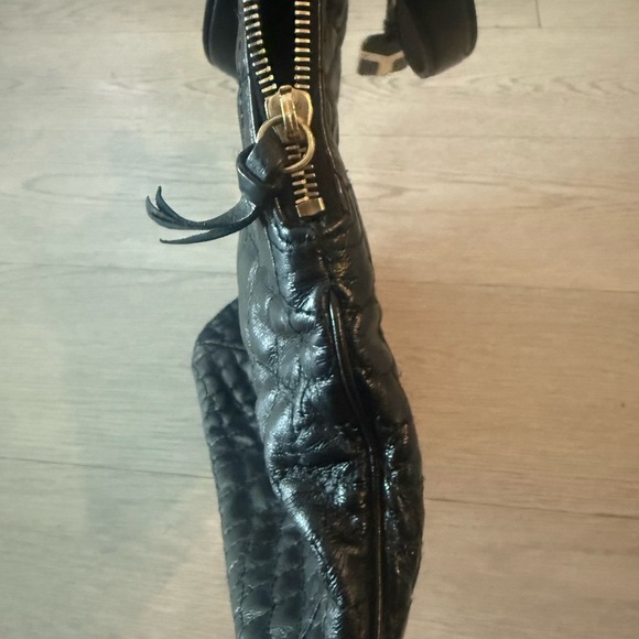 YSL Tribute Patent Leather Handbag Black - Picture 10 of 11